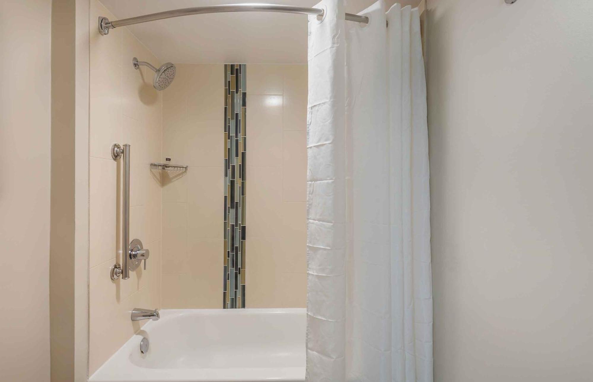 Extended Stay America Premier Suites - Cleveland - Independence Exteriör bild