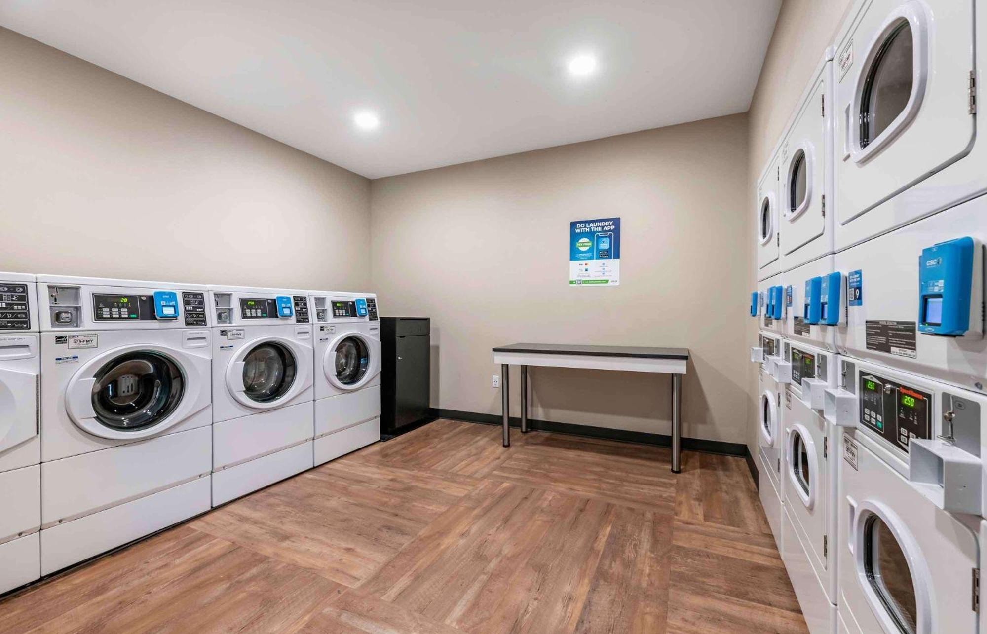 Extended Stay America Premier Suites - Cleveland - Independence Exteriör bild